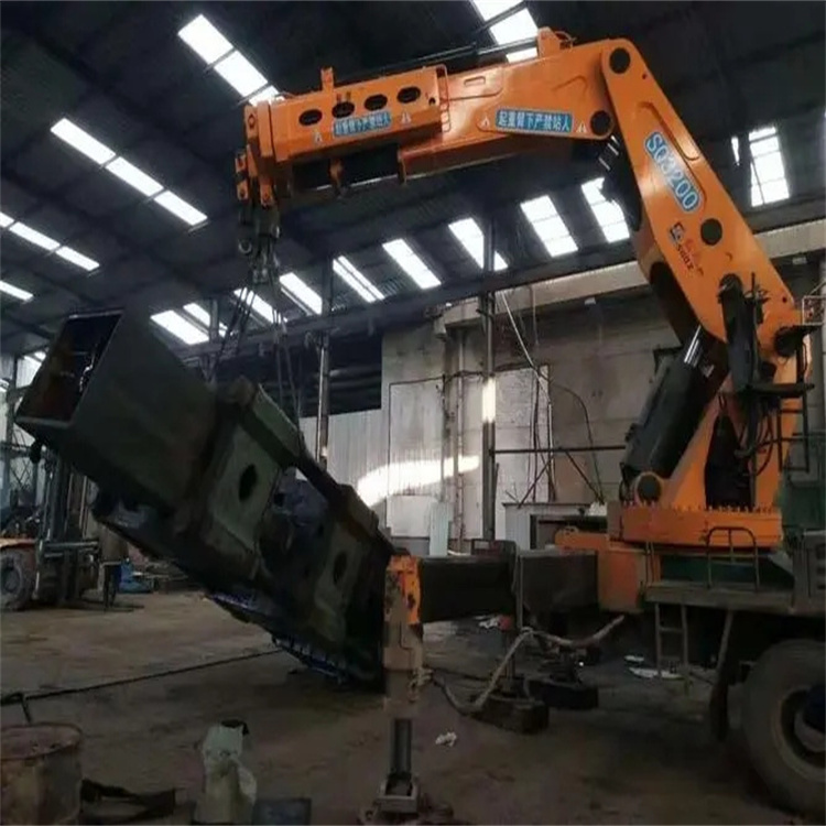 开平200吨折臂吊出租