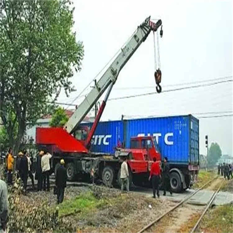 开平如何快速找到附近的吊车救援公司